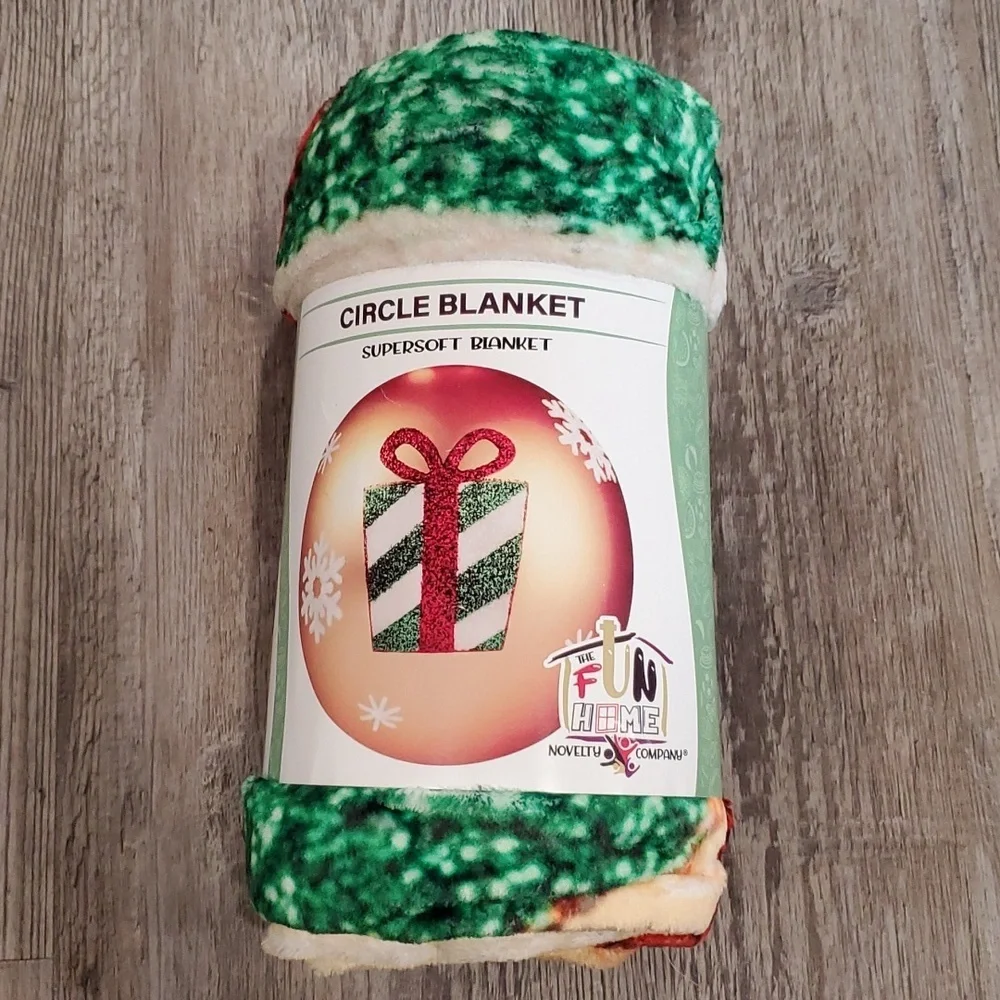 Christmas Ornament Circle SuperSoft Blanket